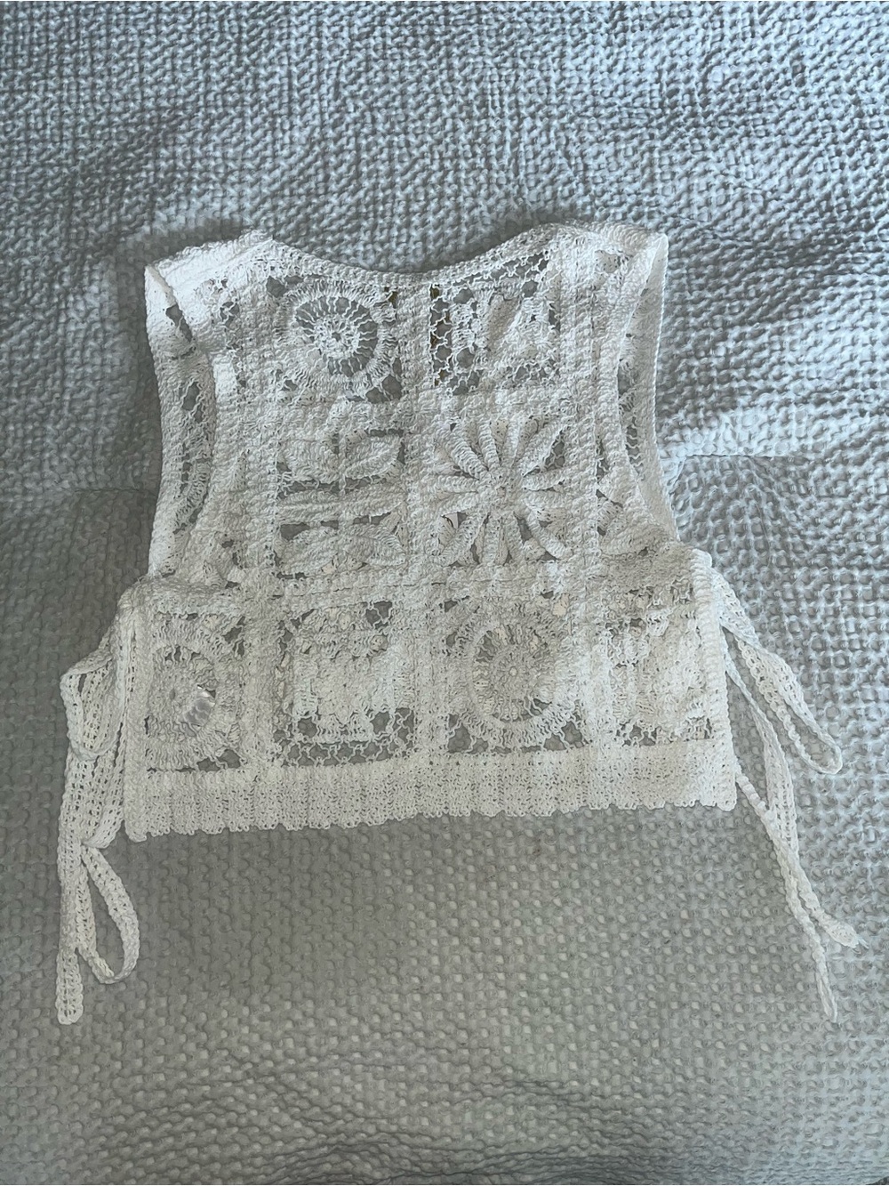 NWT Lacey Bathing Suit Cover Crochet 100% Cotten One Size House Of Harlow - Picture 3 of 4